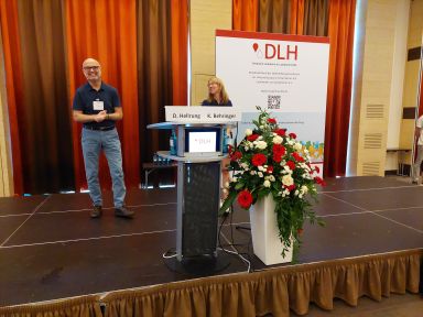 Dr. Dirk Hellrung, Essen, Dr. Karolin Behringer, Köln, Vortrag "Patienten als Partner der Krebsforschung - Wie können sich Patienten einbringen?"